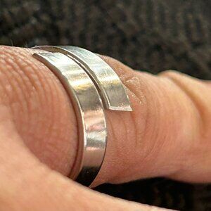 Wrap Around Ring Stackable Stainless Steel Size 7.5 New